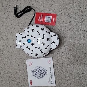 New Out of Box Dash Express Dog Treat Maker